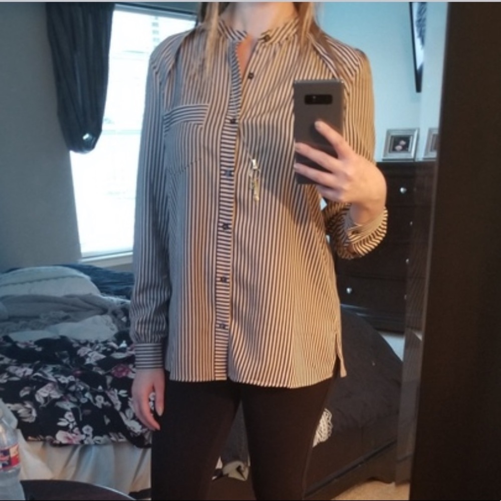 NWOT Sabié collarless button down blouse